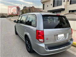 دودج كارافان